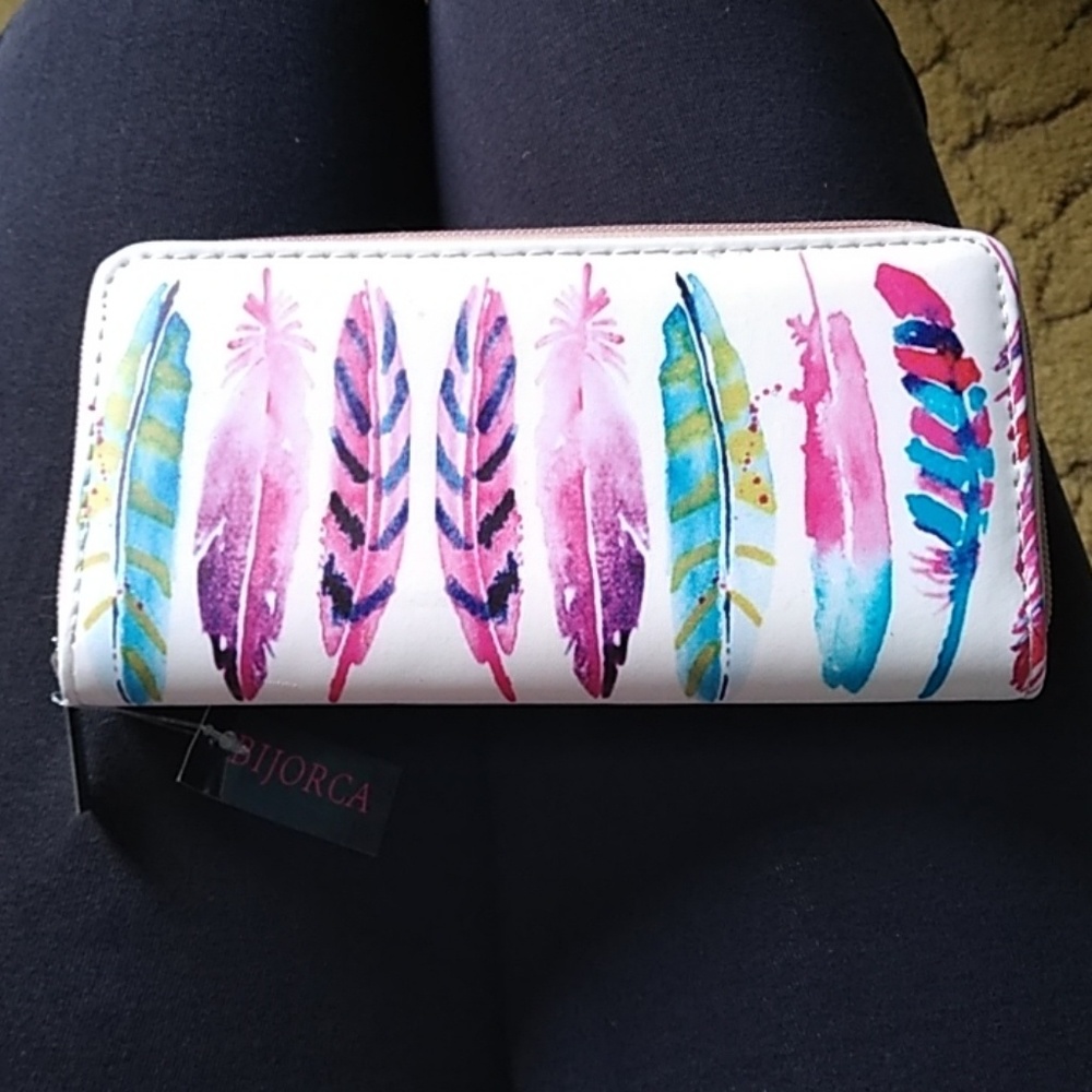 Colorful feather zip wallet BRAND NEW